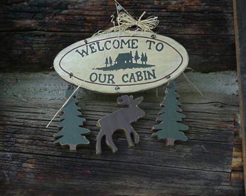 020825 Cabin Welcome Sign